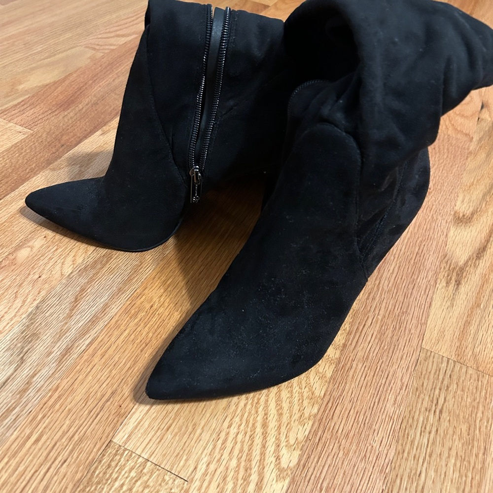 Jessica Simpson Black knee-high suede Heeled Boots